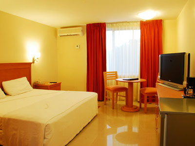 hoteles economicos la paz baja california sur