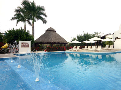castillo huatulco, hoteles economicos huatulco