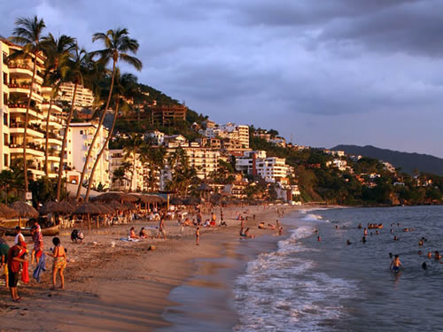 Playa de los Muertos, Puerto Vallarta