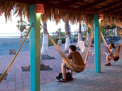hoteles baratos loreto