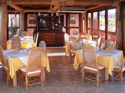 hoteles baratos loreto