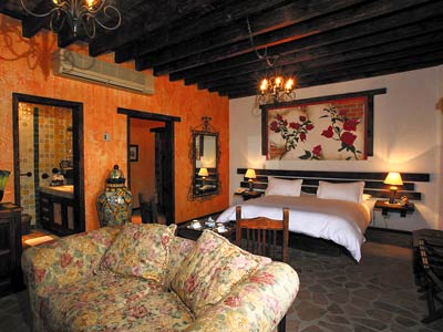 hoteles economicos loreto