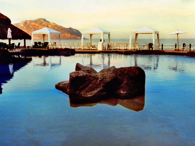costa de oro beach - hoteles baratos mazatlan