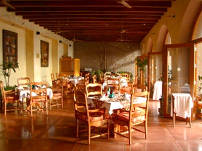 costa de oro beach - hoteles baratos mazatlan