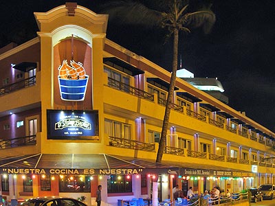 hotel la siesta - hoteles baratos mazatlan