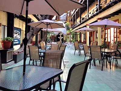 hotel la siesta - hoteles baratos mazatlan