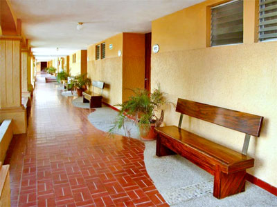 margaritas hotel & tenis club- hoteles baratos mazatlan