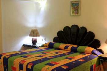 Suites Plaza del Rio, Hoteles Económicos en Puerto Vallarta
